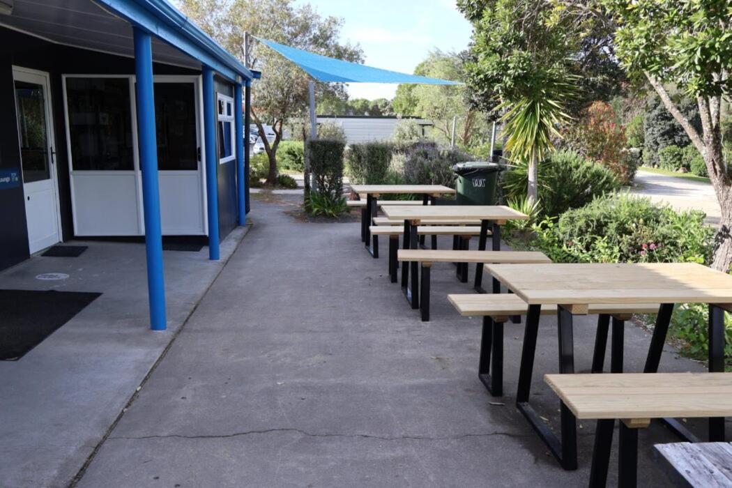 Napier Beach Top 10 Holiday Park & Motels Buitenkant foto