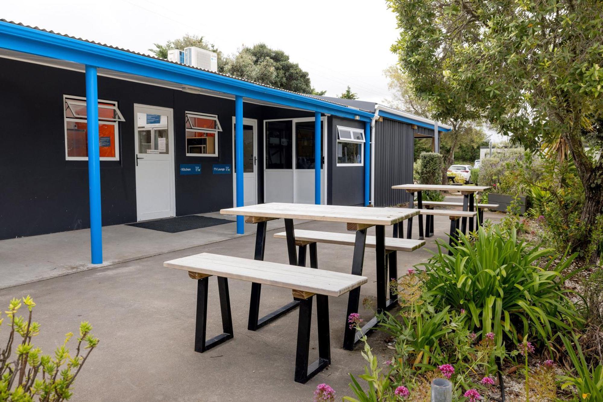 Napier Beach Top 10 Holiday Park & Motels Buitenkant foto
