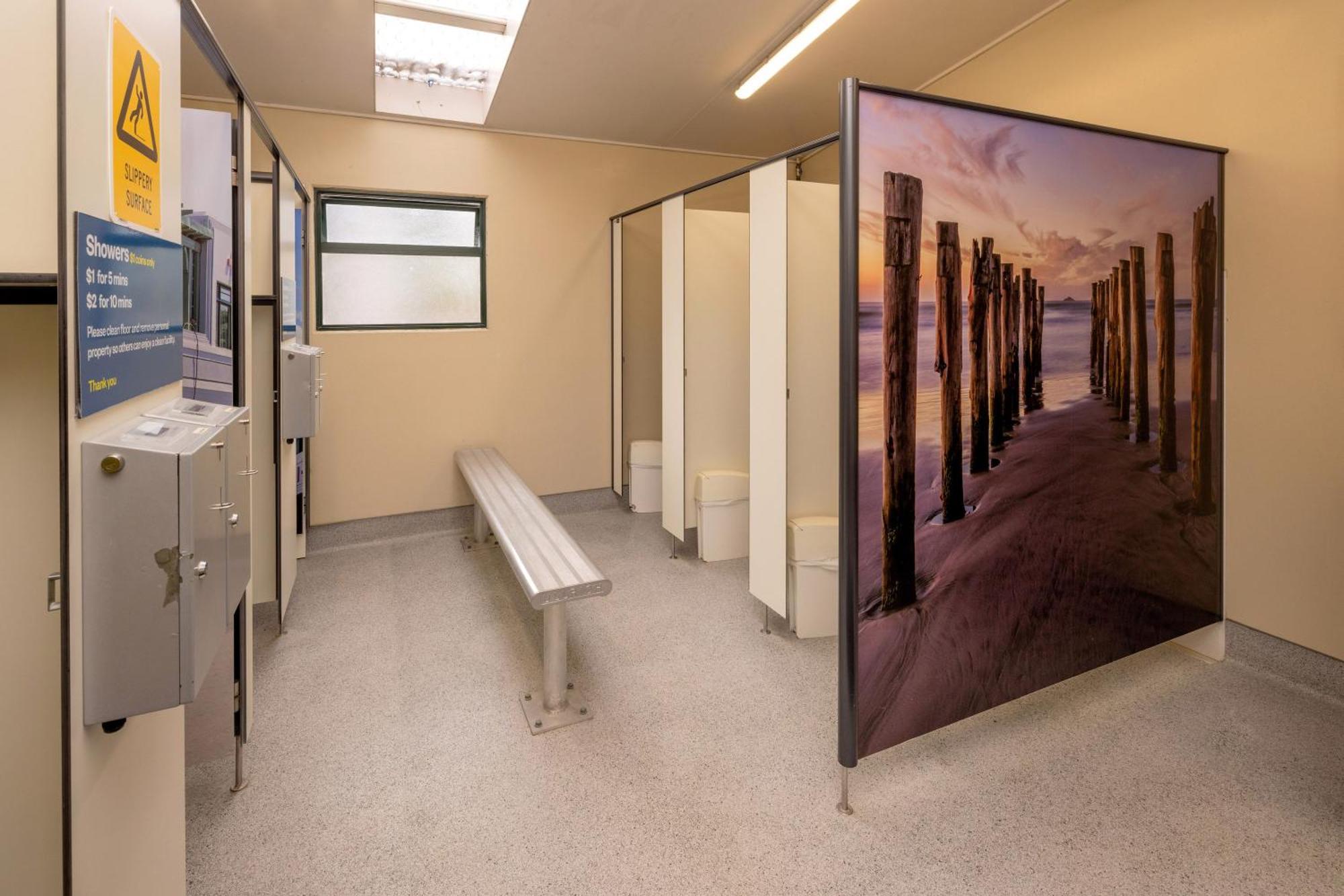Napier Beach Top 10 Holiday Park & Motels Buitenkant foto